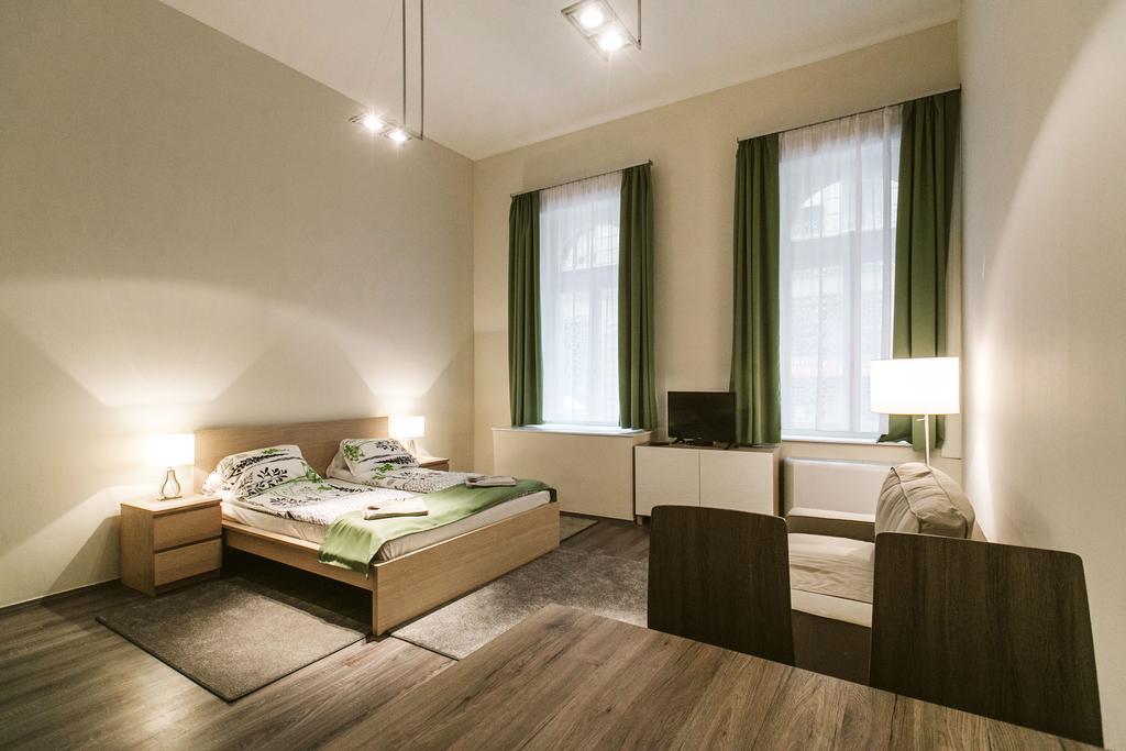 Dnd Apartments Astoria Szentkiralyi Street Будапеща Екстериор снимка